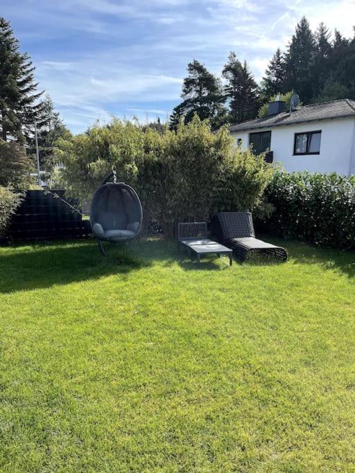 Gemuetliche Villa Am Waldrand In Taunusstein Exterior foto